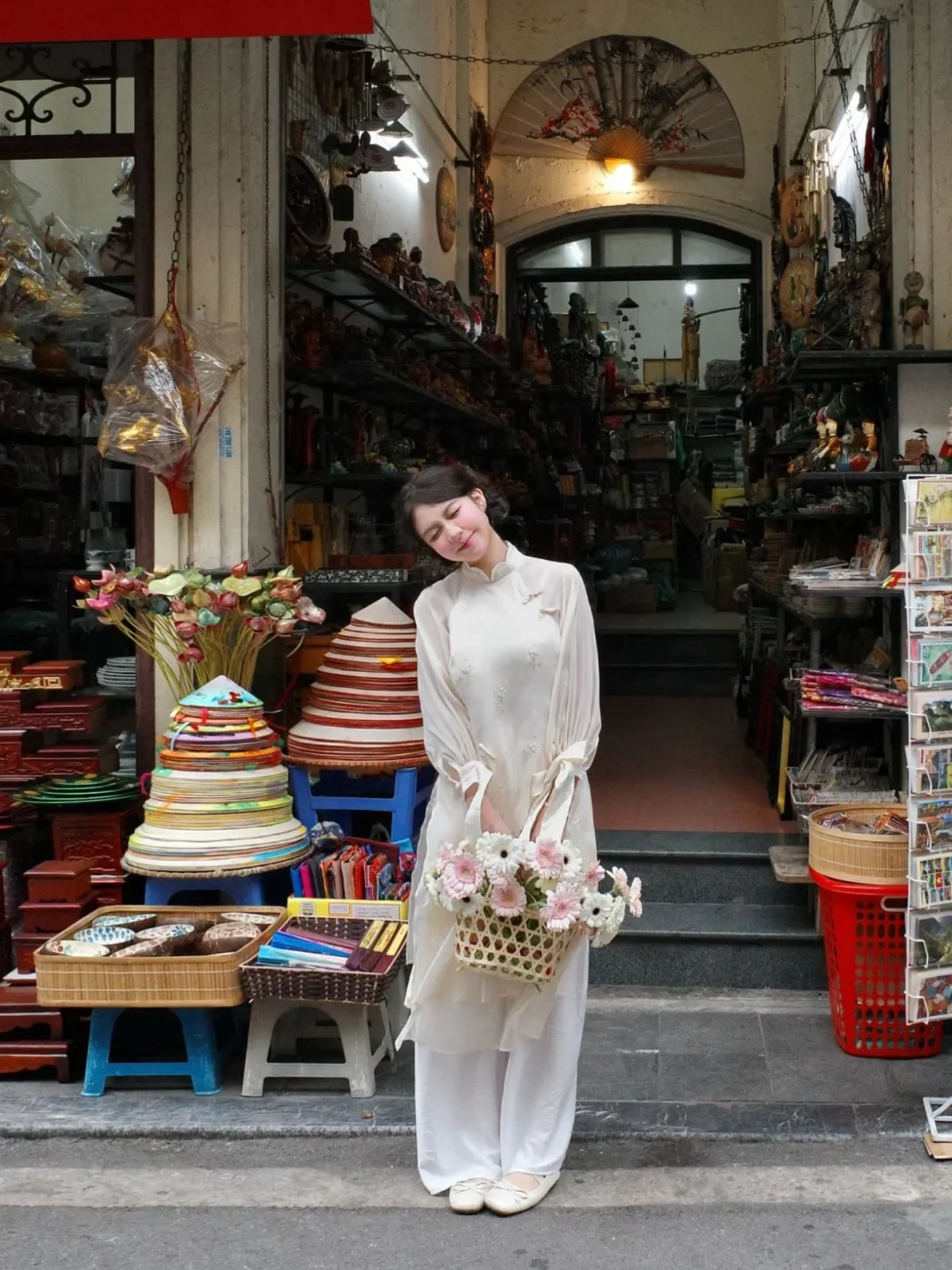 Photo 2 of Áo dài Mộc Miên trắng cách tân nữ