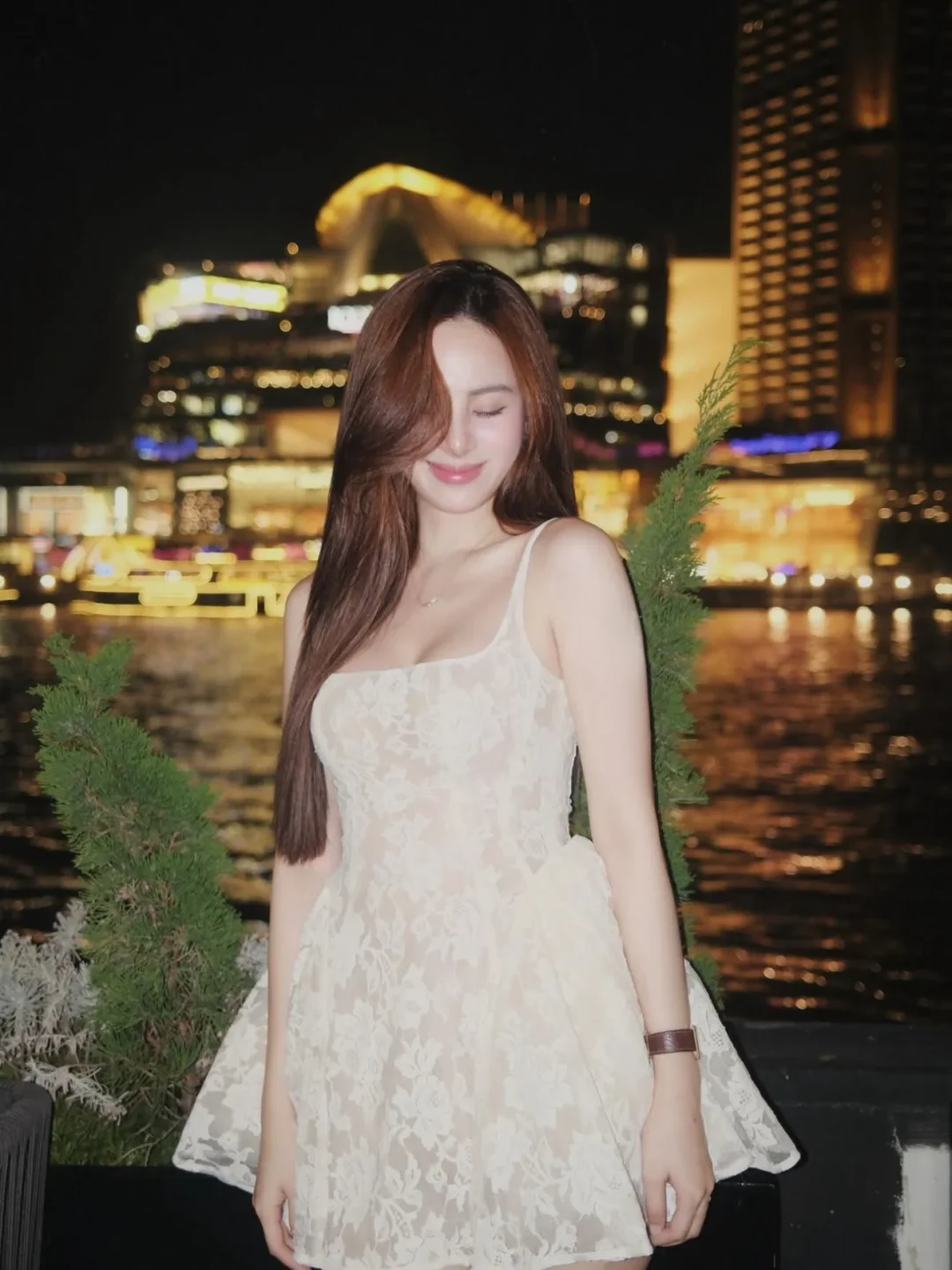 Ảnh 8 của Váy ren trắng Rosalie ngắn nữ