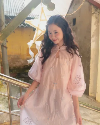 Ảnh 4 của Áo dài hồng cách tân Naked by V size M