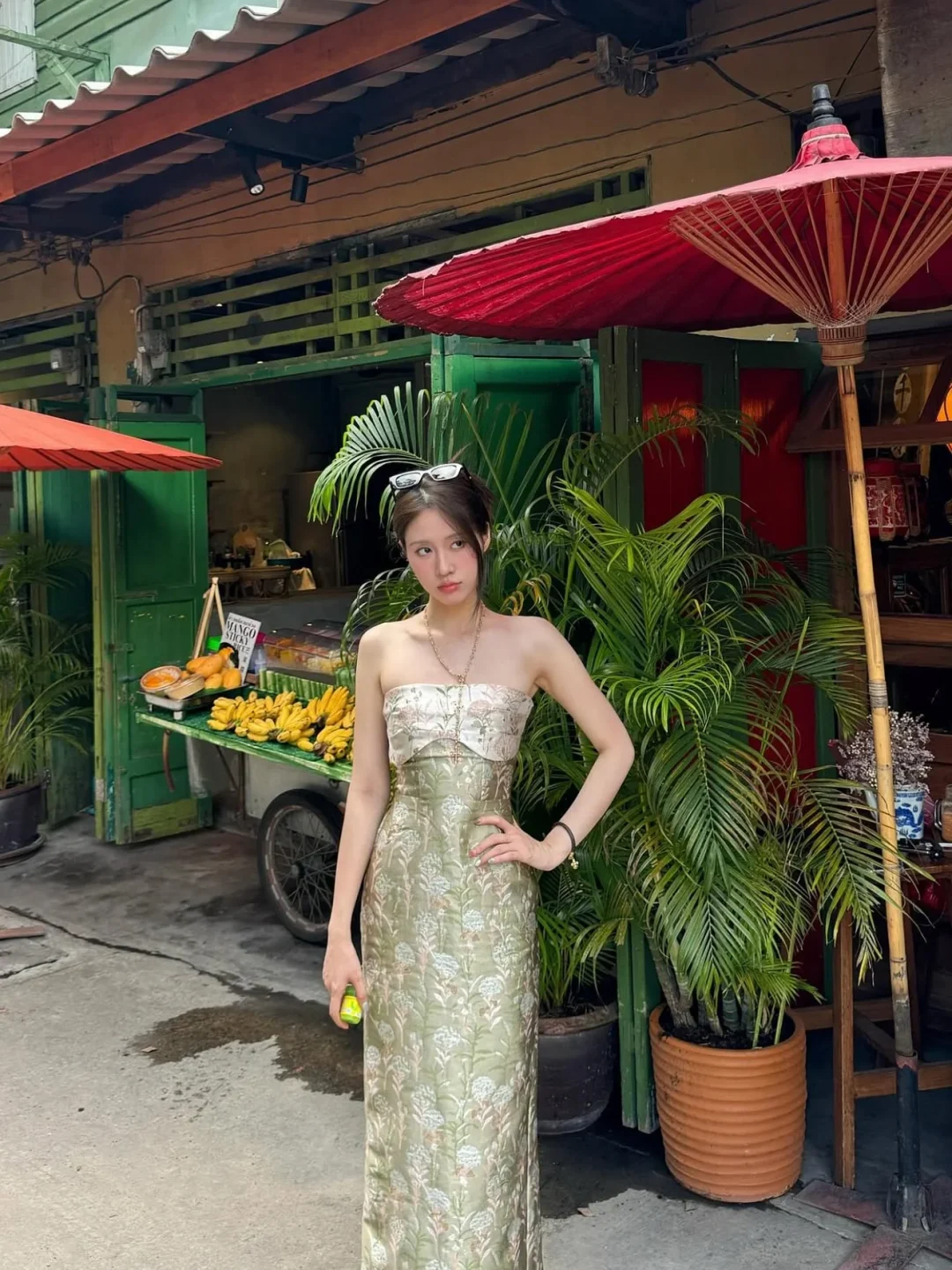 Photo 1 of Váy dài cúp ngực hoa Afrodille Hortensia