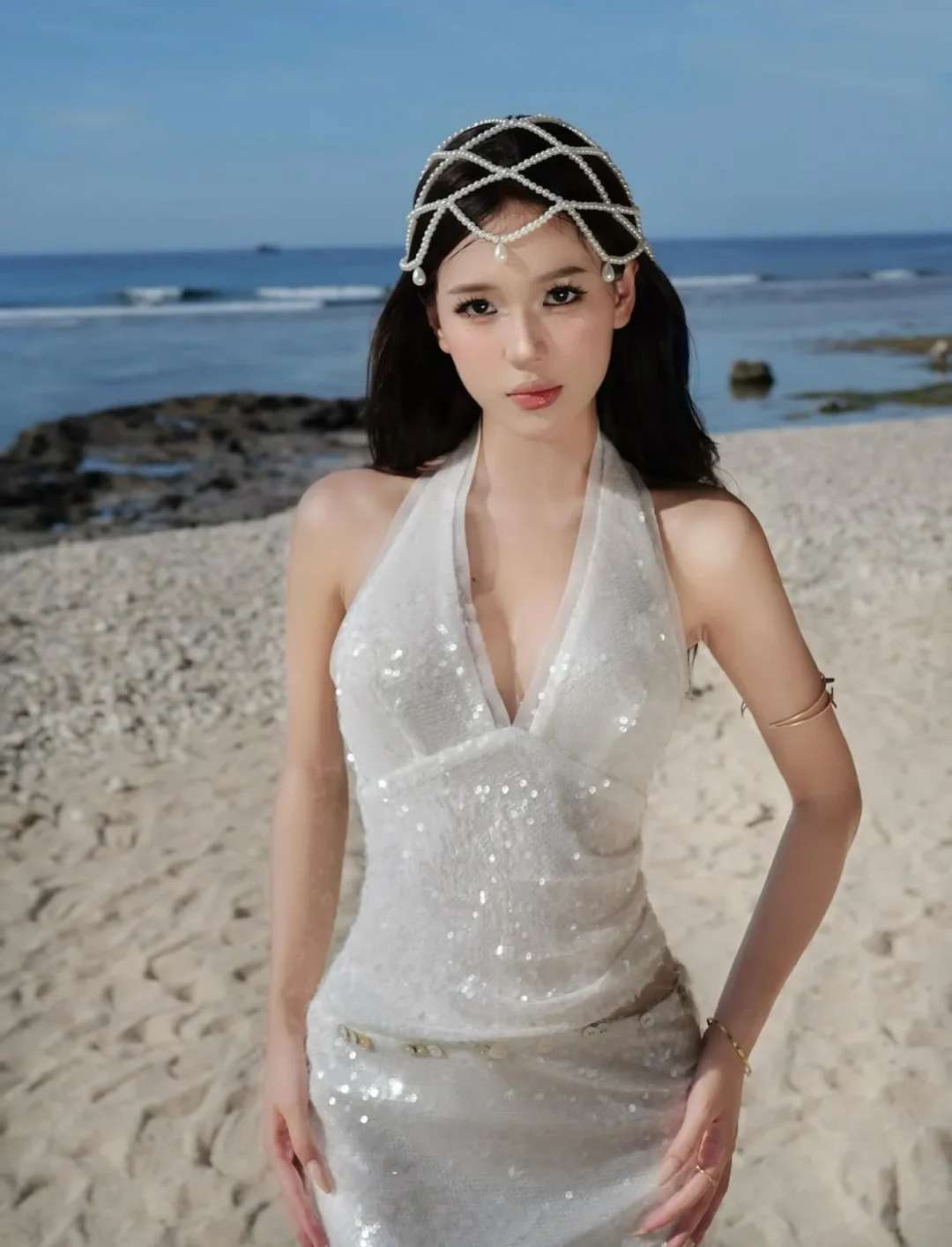 Ảnh 9 của Váy sequin Serena trắng lấp lánh Miaritta