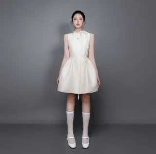Ảnh 3 của Váy mini lụa kem GIANA size S