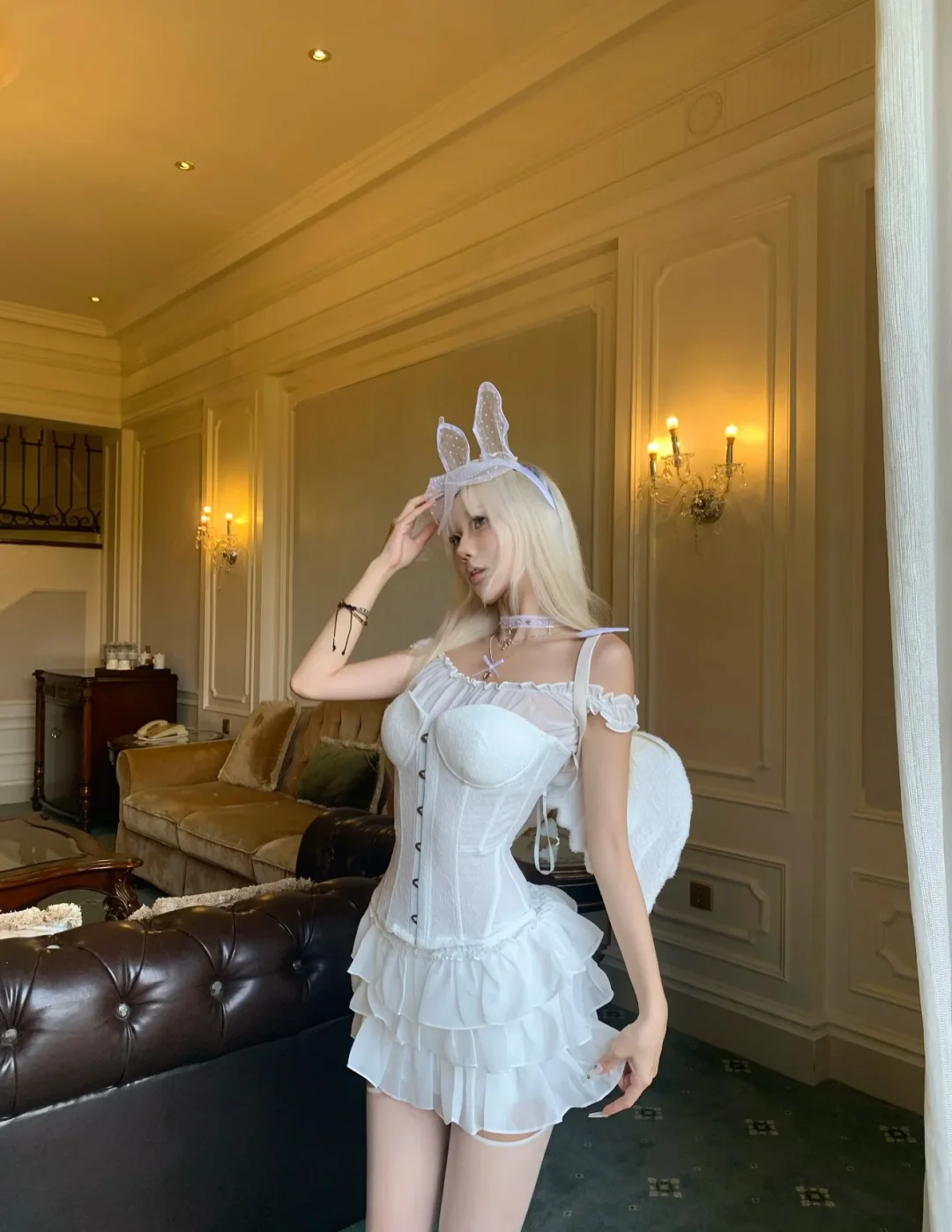 Ảnh 8 của Set áo corset chân váy Million Lotus kem