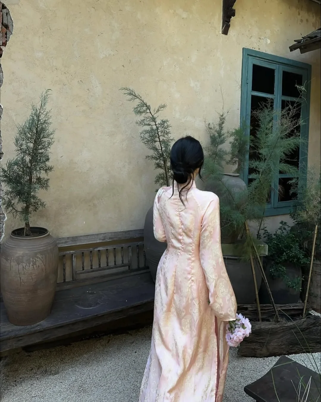 Photo 5 of Áo dài 4 tà cam hồng Renée Studio