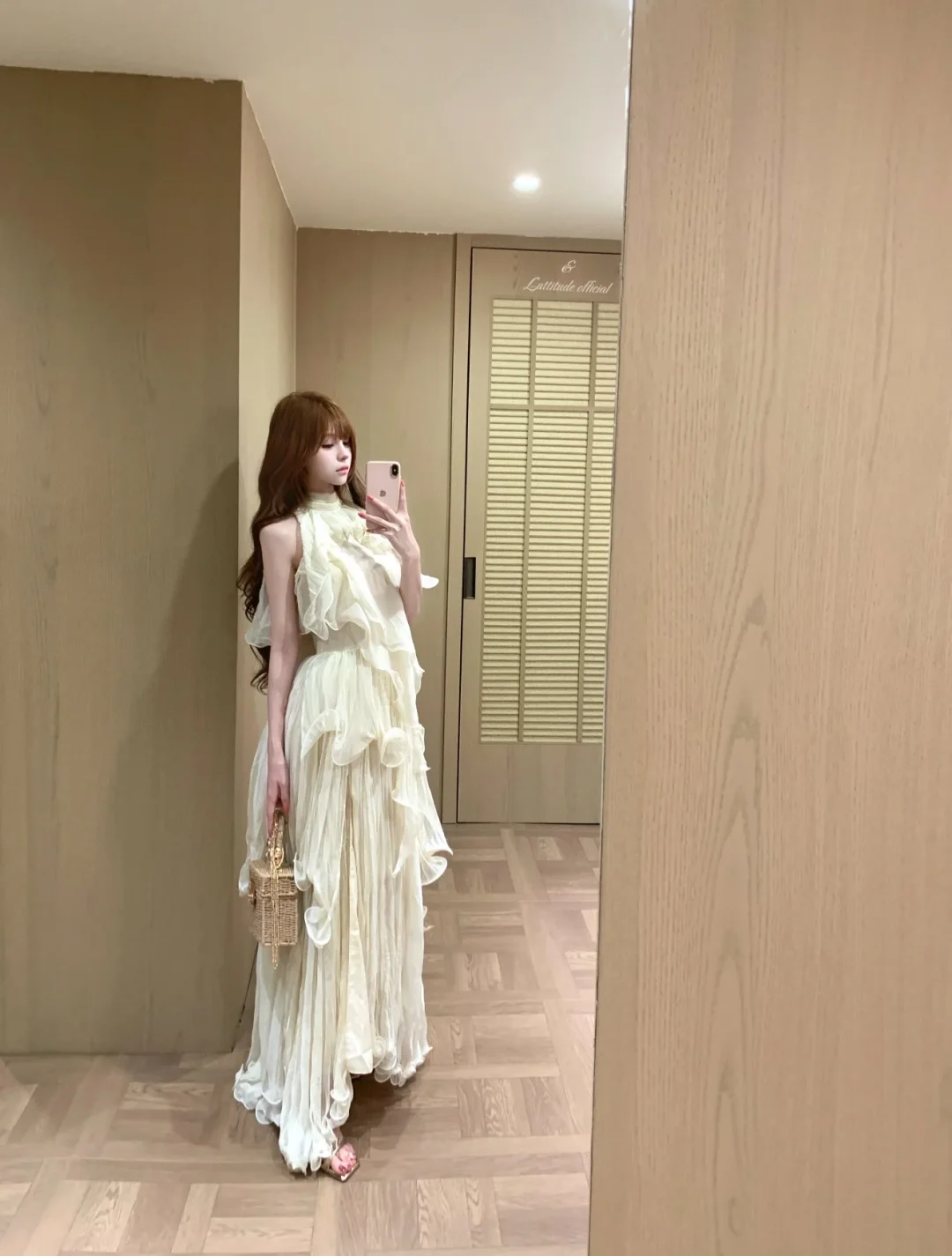 Ảnh 9 của Váy voan Lattitude DK0028 màu kem size S