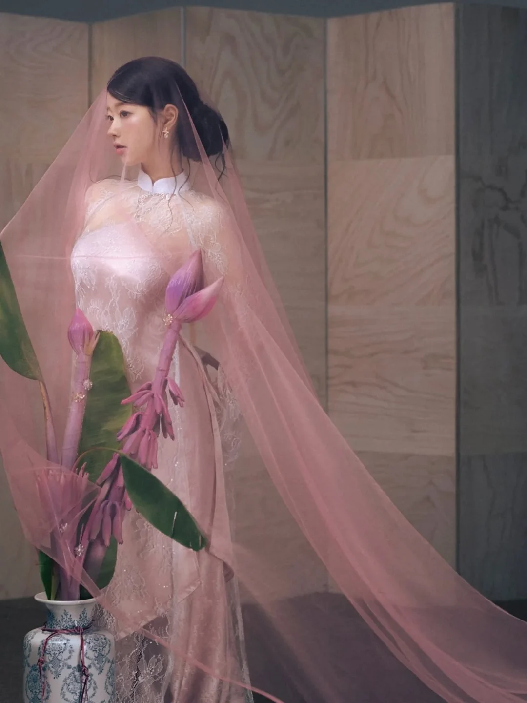 Photo 3 of Áo dài ren hồng pastel Duyên DH0021