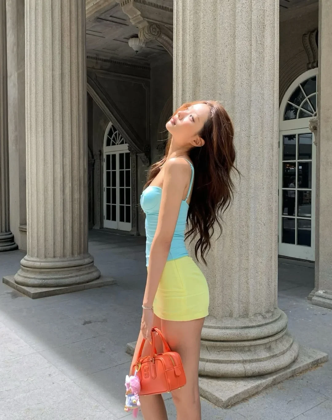 Photo 3 of Áo Hai Dây Xanh Ngọc Kèm Chân Váy Kem Audwyn