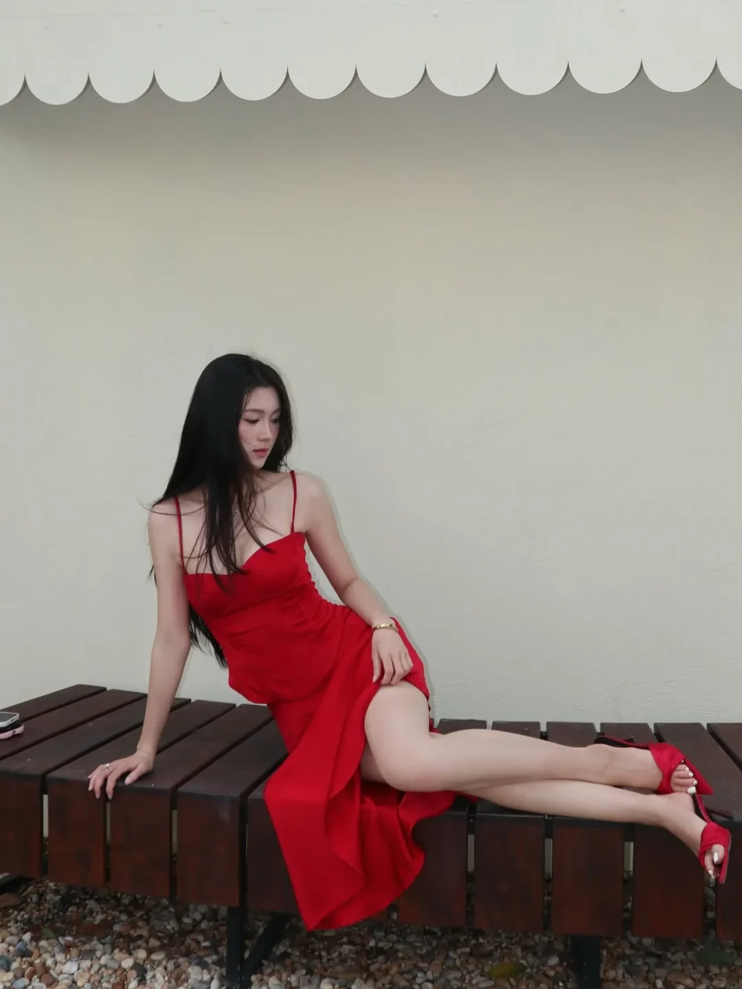 Photo 10 of Đầm đỏ hai dây midi Charmanine