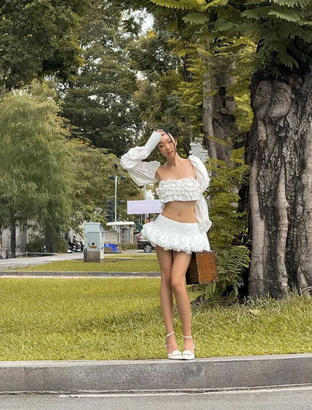 Ảnh 10 của Set Croptop Bèo Nhún Chân Váy Bong Bóng Monica