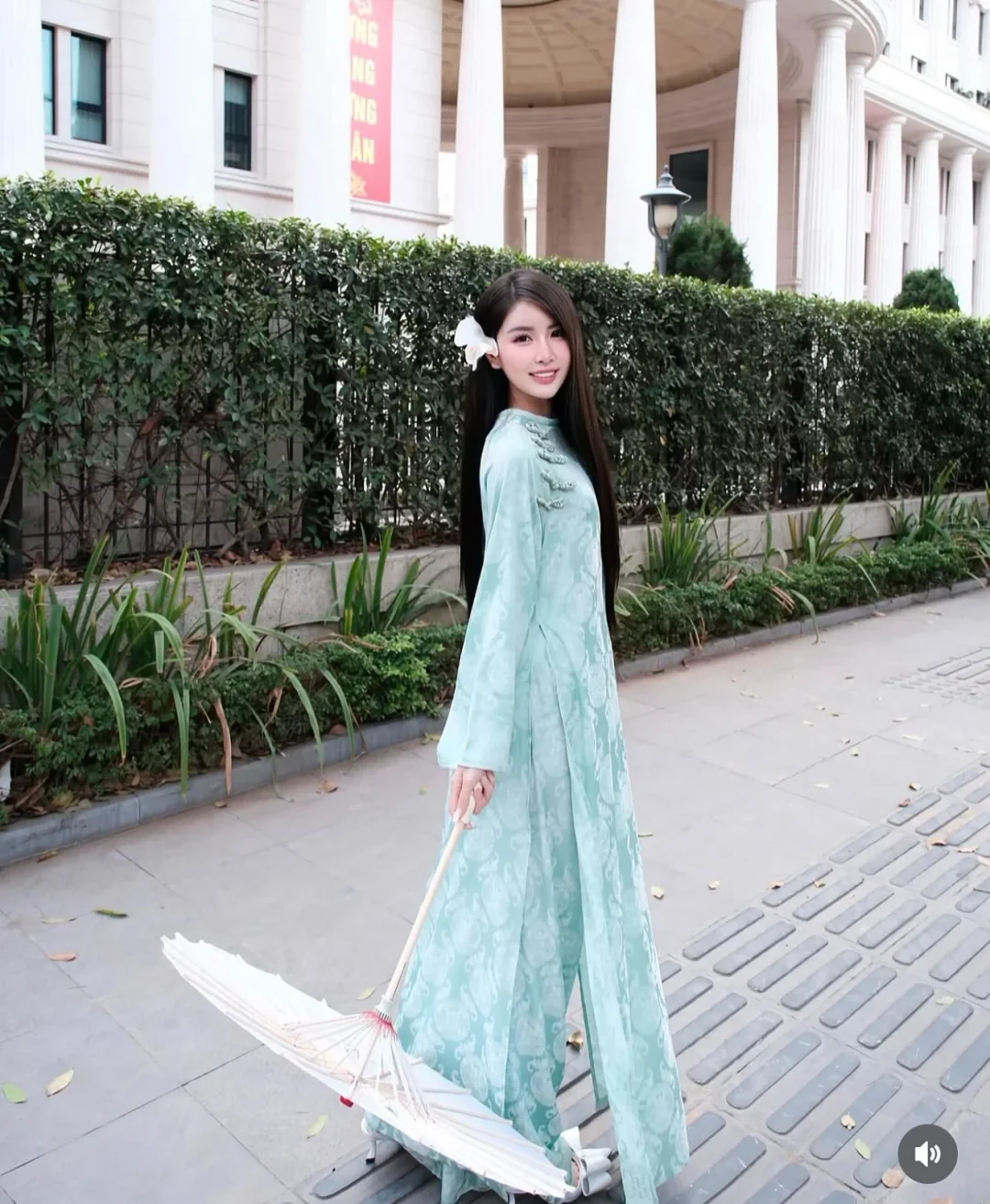 Photo 4 of Áo dài Mãn Anh Đường xanh mint freesize