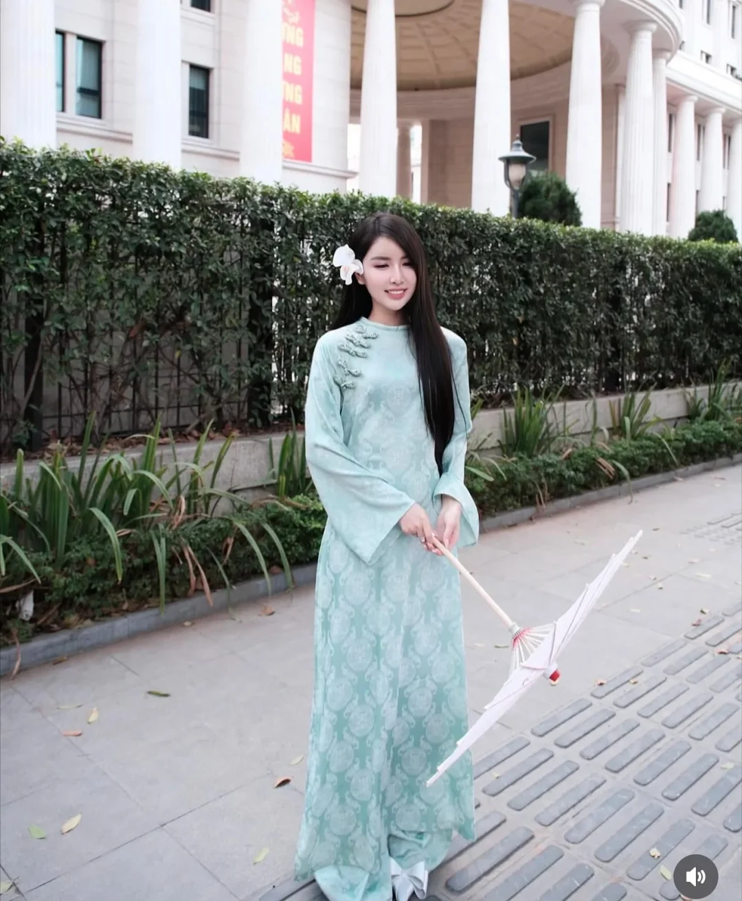 Photo 2 of Áo dài Mãn Anh Đường xanh mint freesize