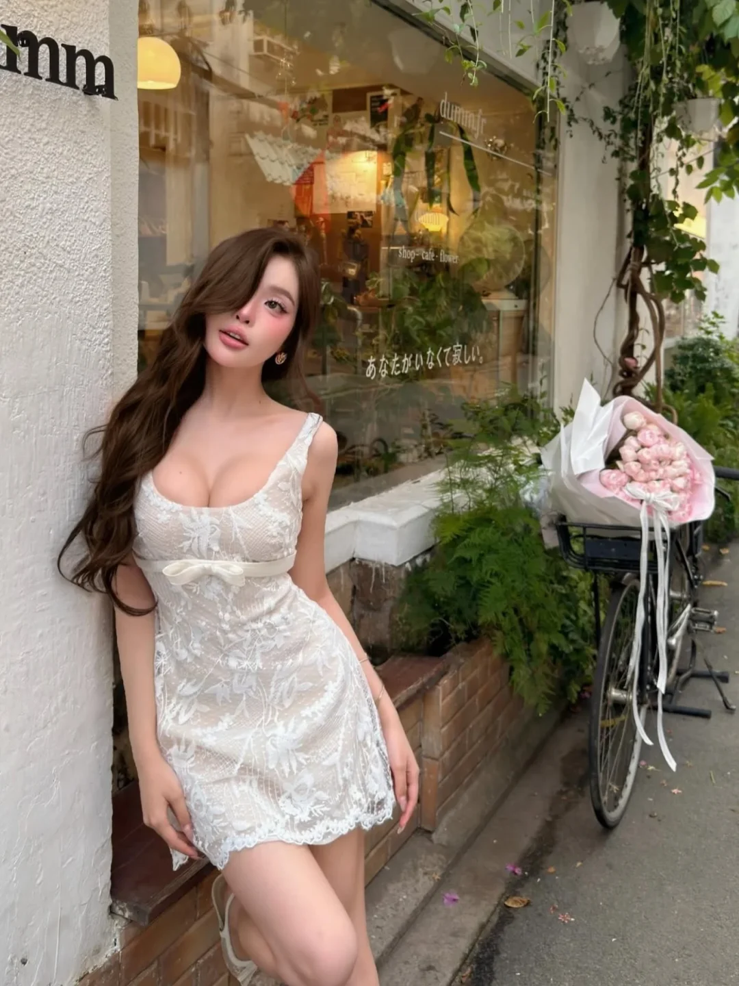 Photo 3 of Váy ren trắng ngắn Lume Dress Mirae