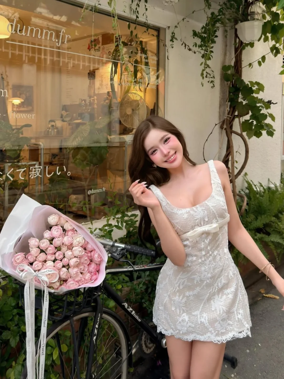 Photo 5 of Váy ren trắng ngắn Lume Dress Mirae