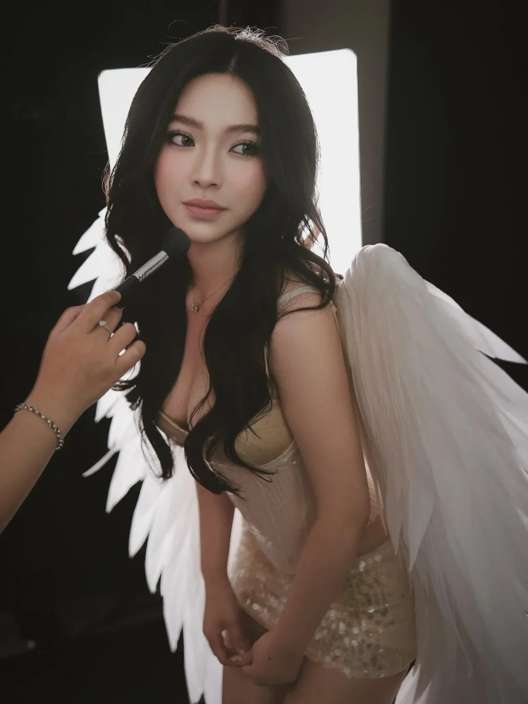Photo 8 of Bộ Corset Kim Sa Be + Chân Váy Lấp Lánh