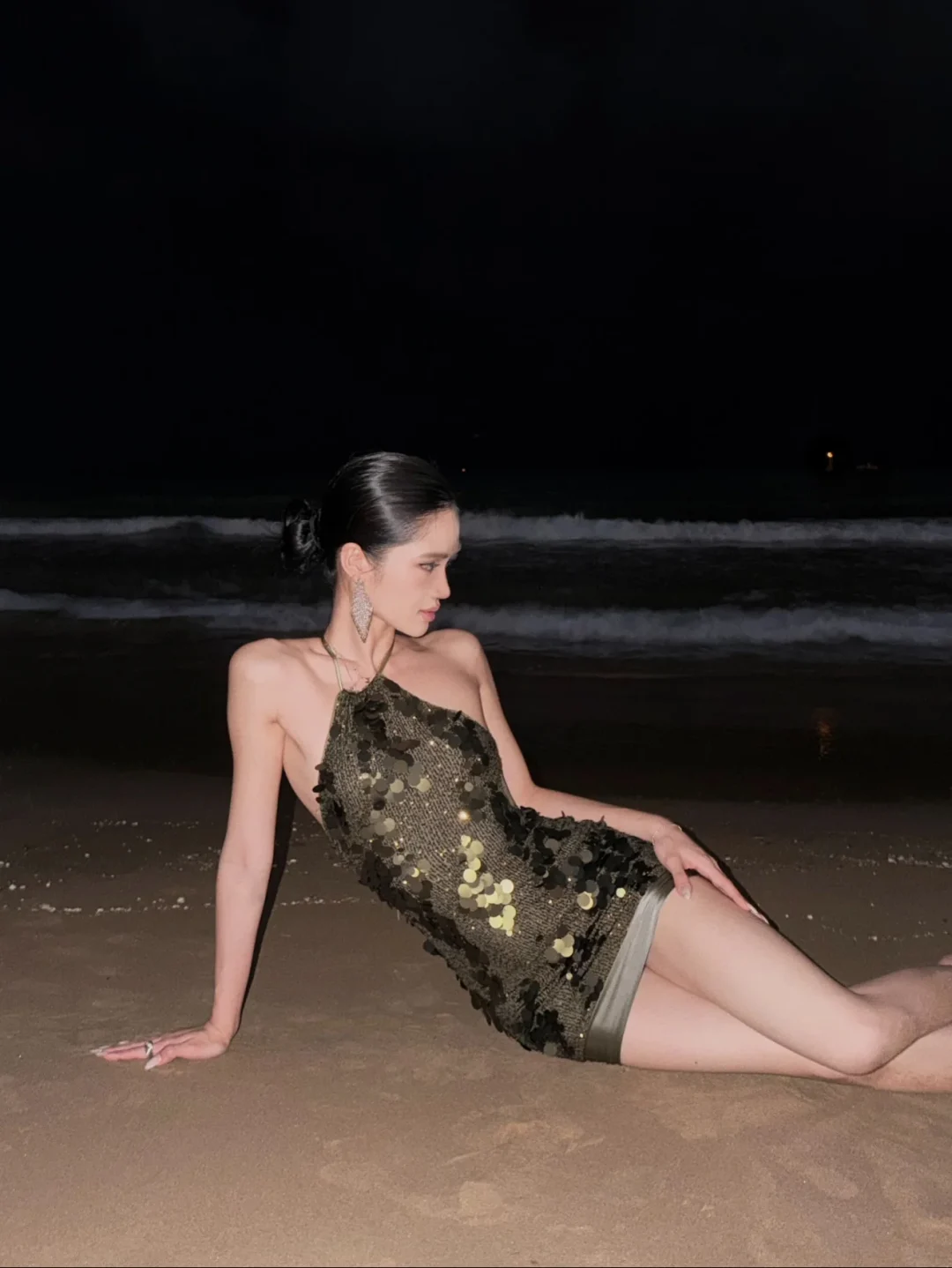 Ảnh 4 của Đầm sequin xanh đen Rovente cao cấp