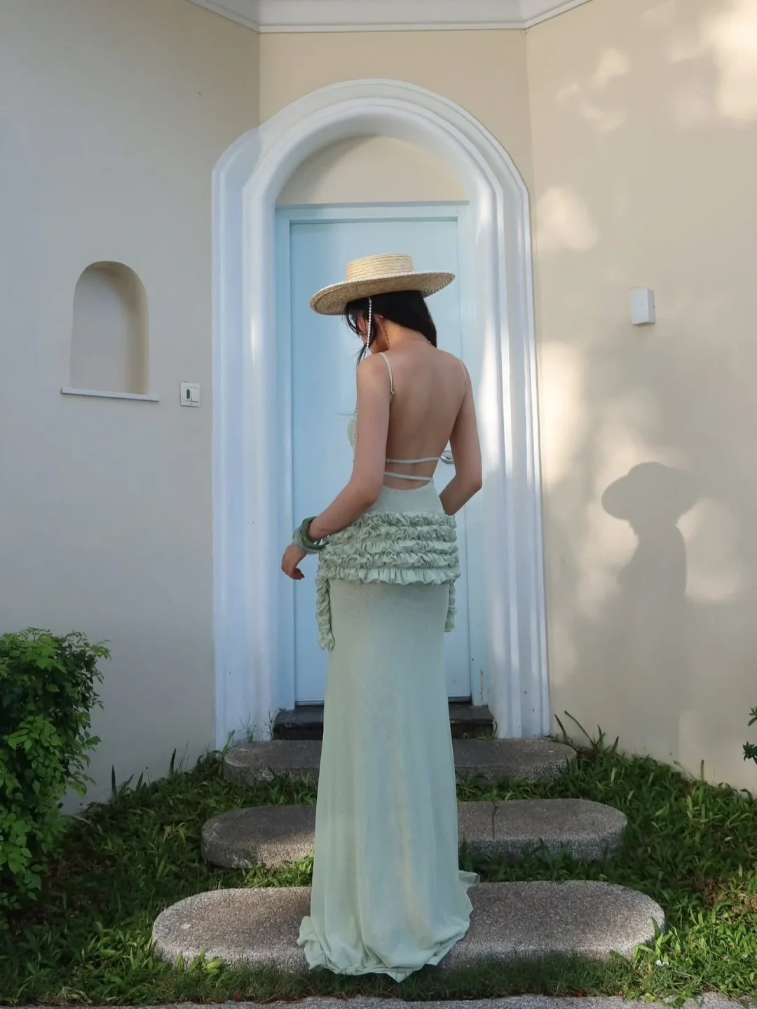 Ảnh 7 của Váy maxi cut-out mint Zena Doublebizz