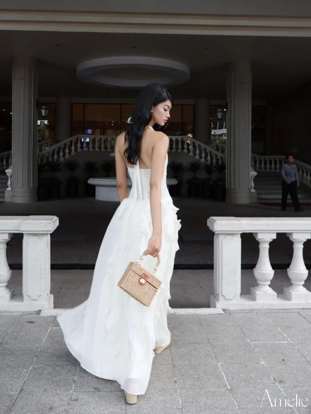 Ảnh 9 của Đầm maxi ren trắng Amelie size S