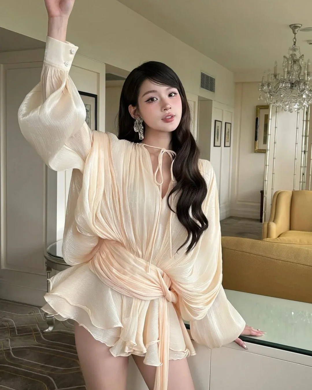 Ảnh 1 của Váy Larissa lụa kem tay phồng nữ
