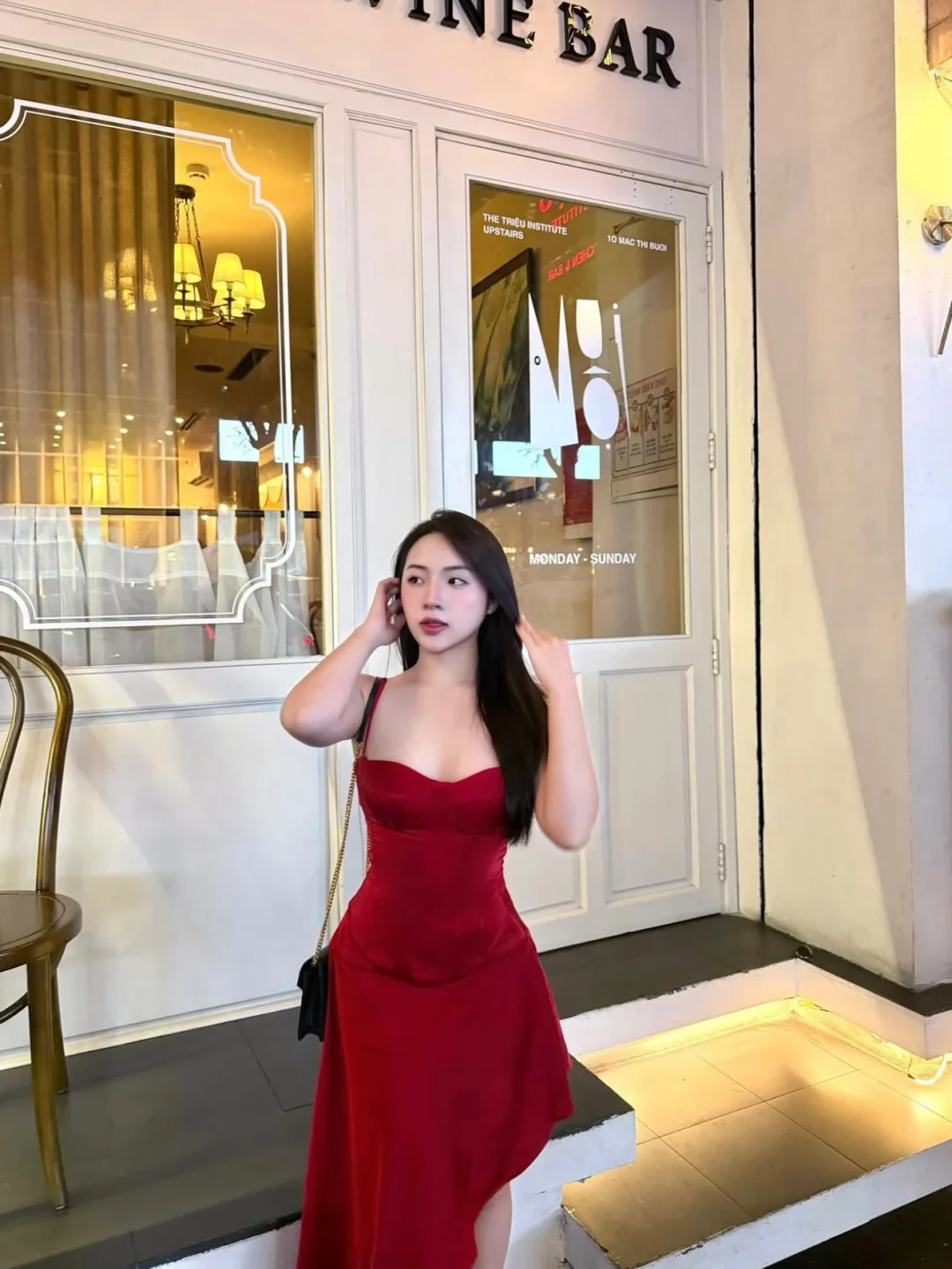 Photo 9 of Đầm đỏ hai dây midi Charmanine