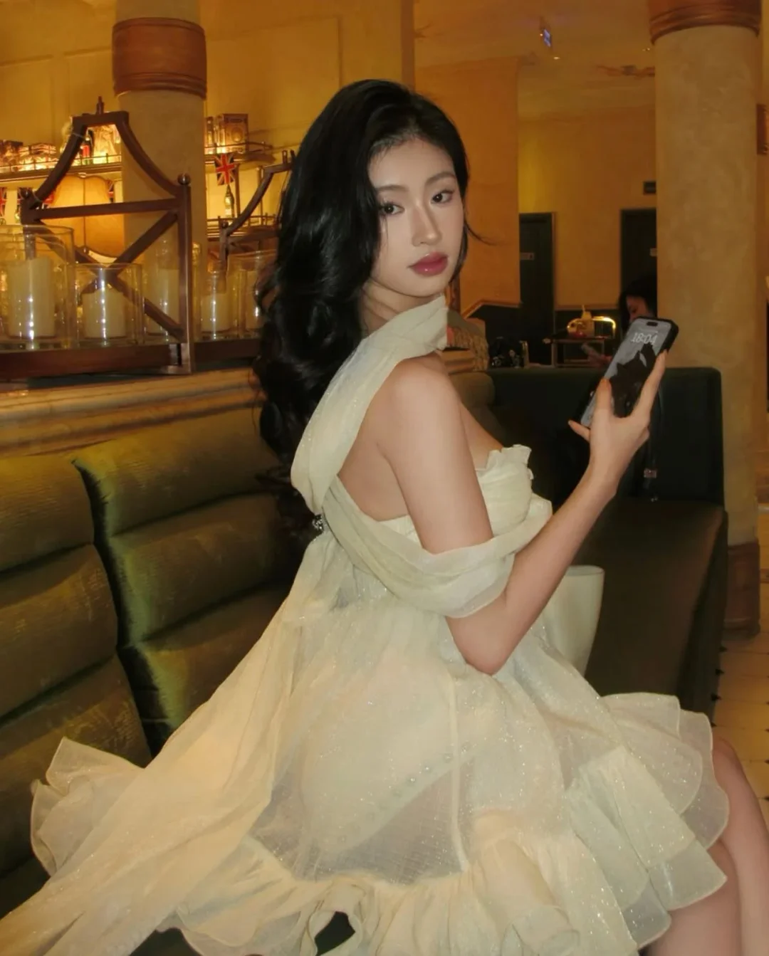 Photo 3 of Set Váy Babydoll Trắng Jirene Bowie