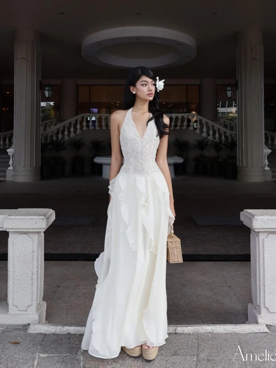 Ảnh 10 của Đầm maxi ren trắng Amelie size S