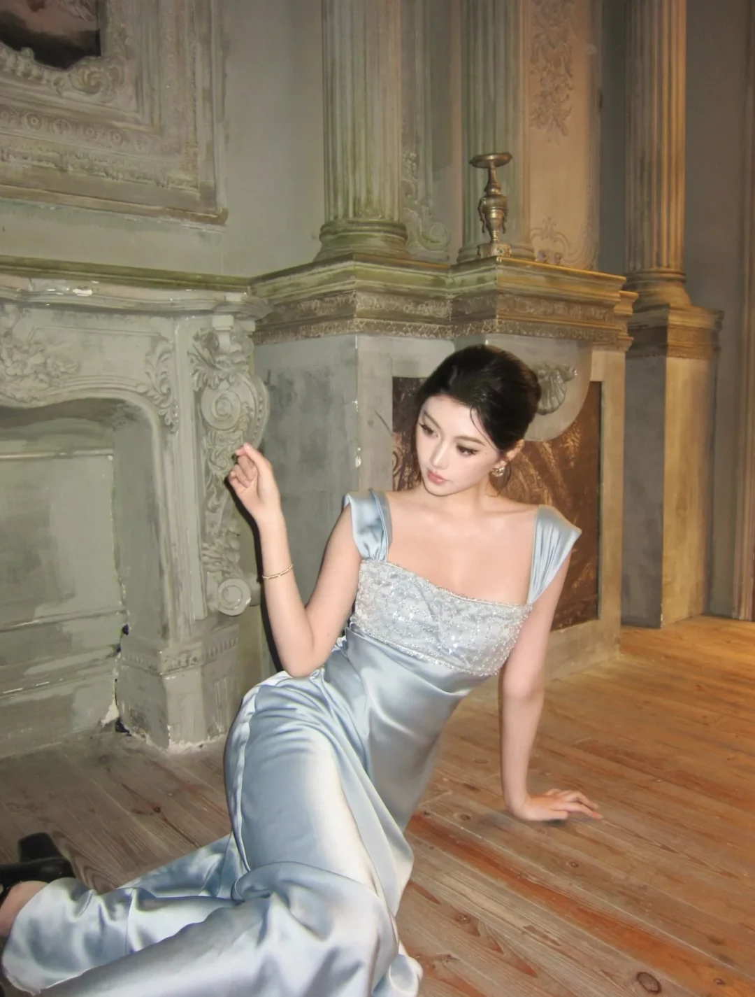 Photo 4 of Váy lụa xanh Siena Dress Lattitude